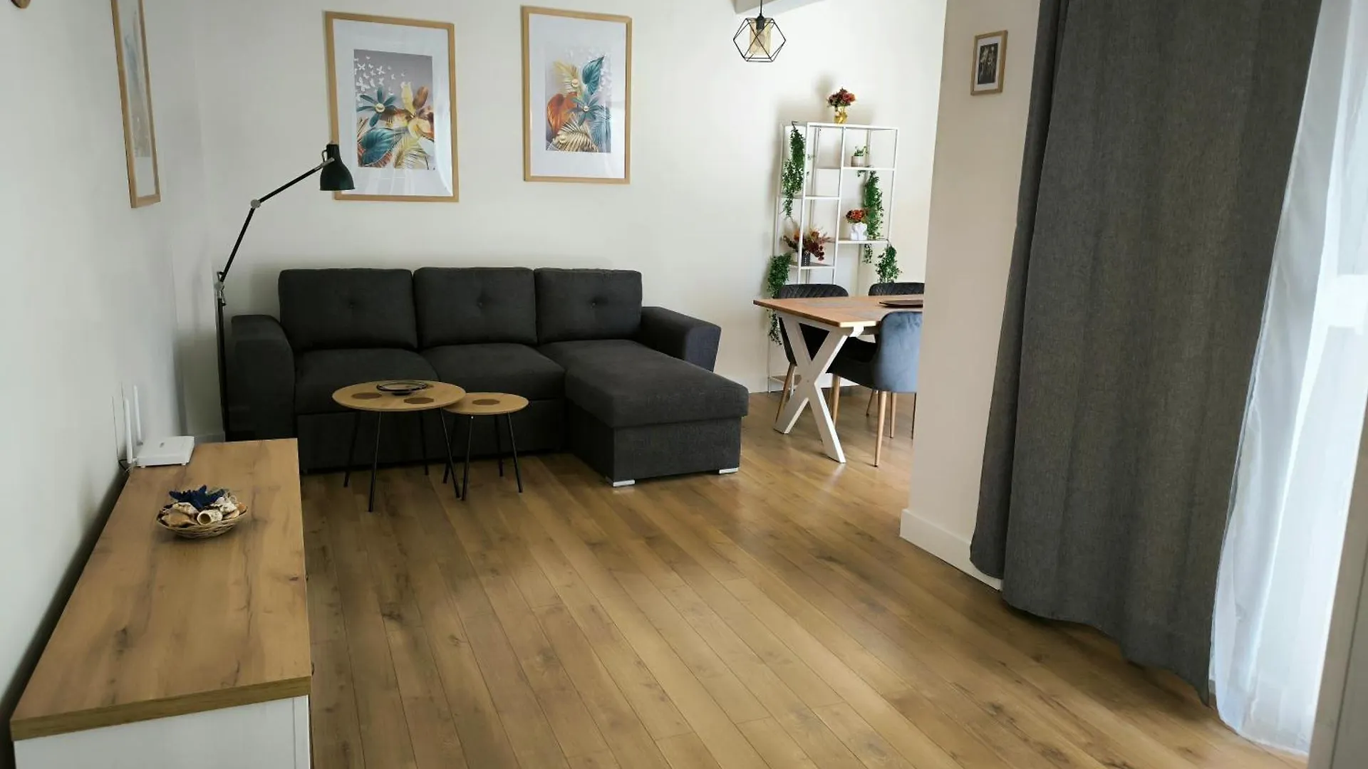 דירה סלוניקי Port View, Veranda, 80 Sqm, Spacious Place For 6 יוון
