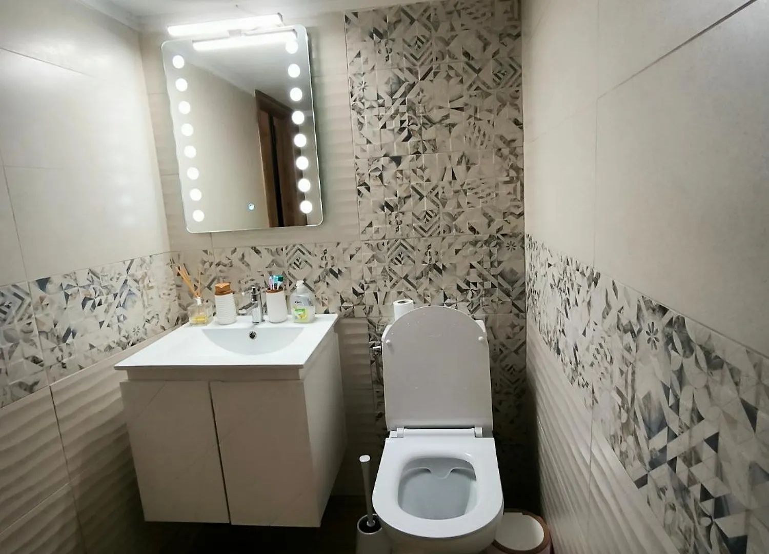 סלוניקי Port View, Veranda, 80 Sqm, Spacious Place For 6 דירה