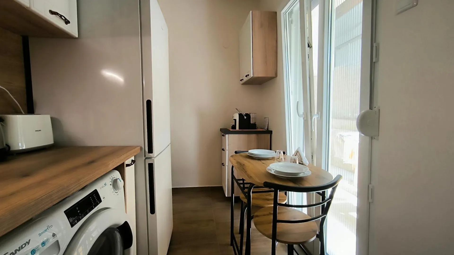 Port View, Veranda, 80 Sqm, Spacious Place For 6 Thessaloníki 0*,  Grekland